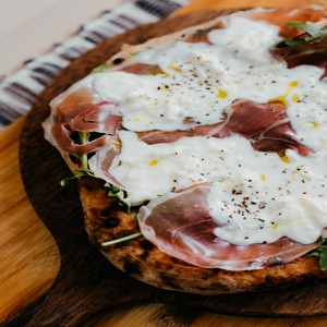 Neapolitan Prosciutto & Stracciatella Pizza