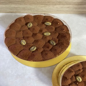 Classic Tiramisu Round