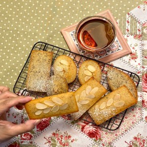 Sourdough Financiers (6 pieces per order)